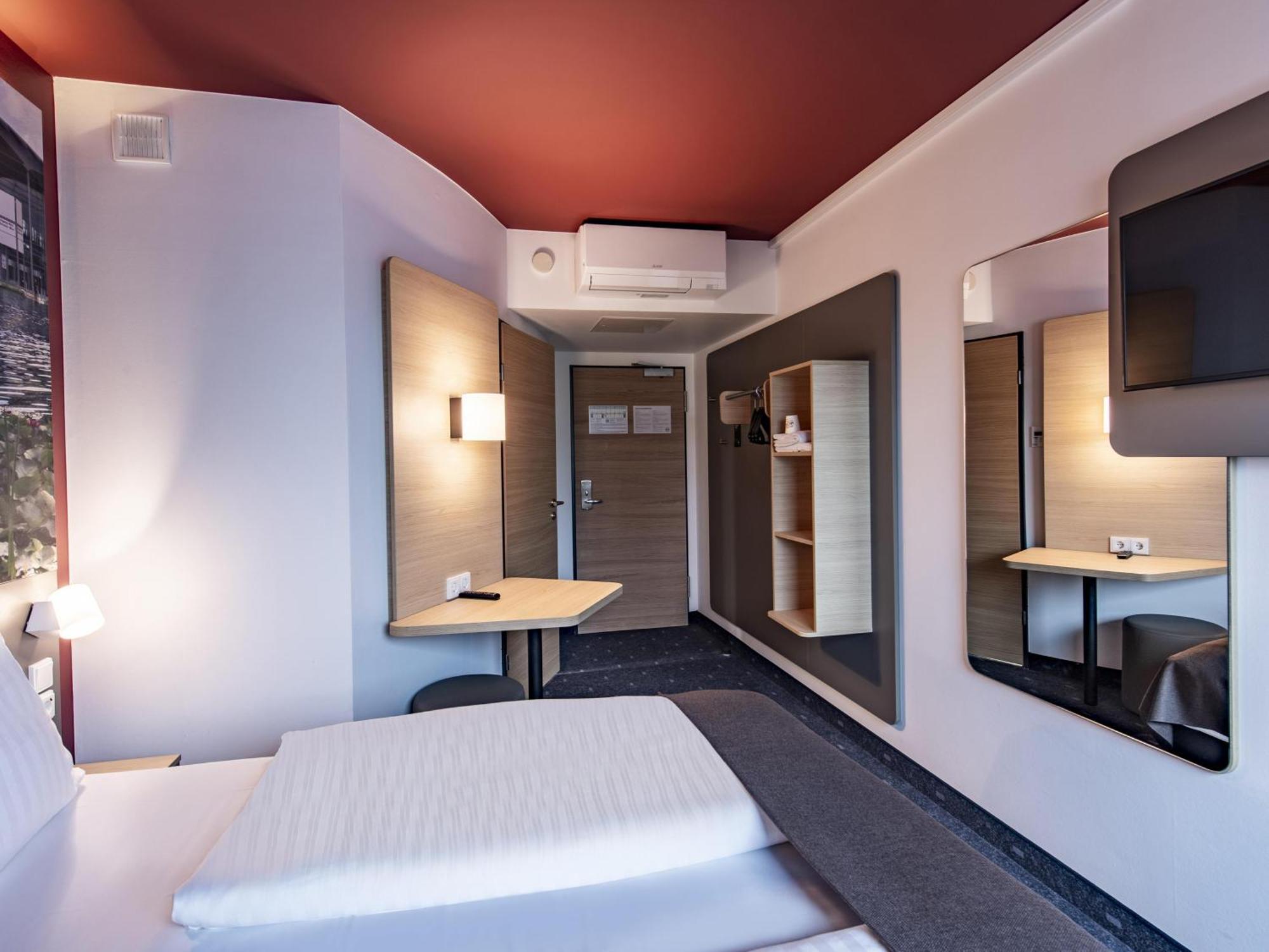 B&B Hotel Muenchen-Messe Aschheim Buitenkant foto