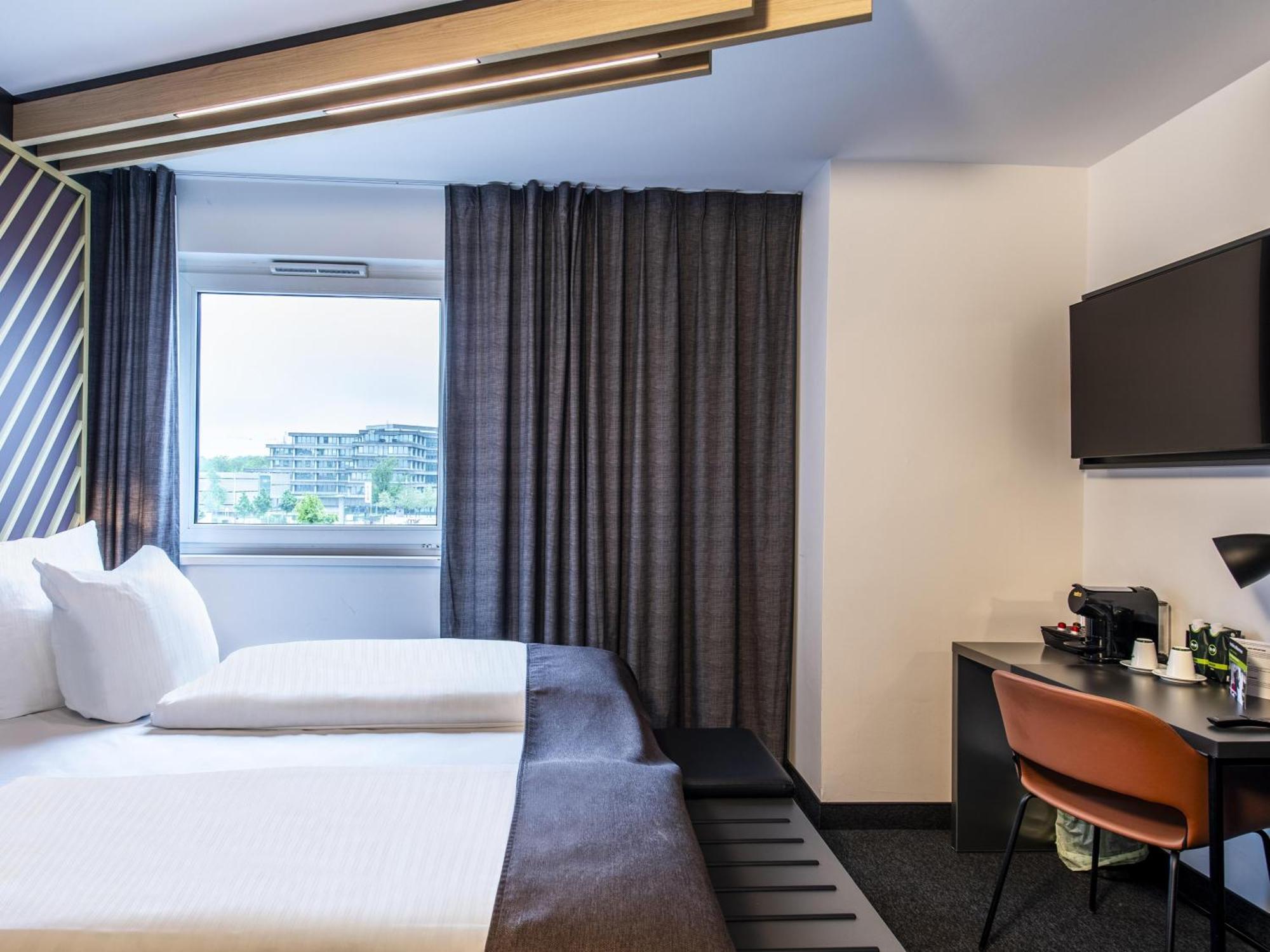 B&B Hotel Muenchen-Messe Aschheim Buitenkant foto