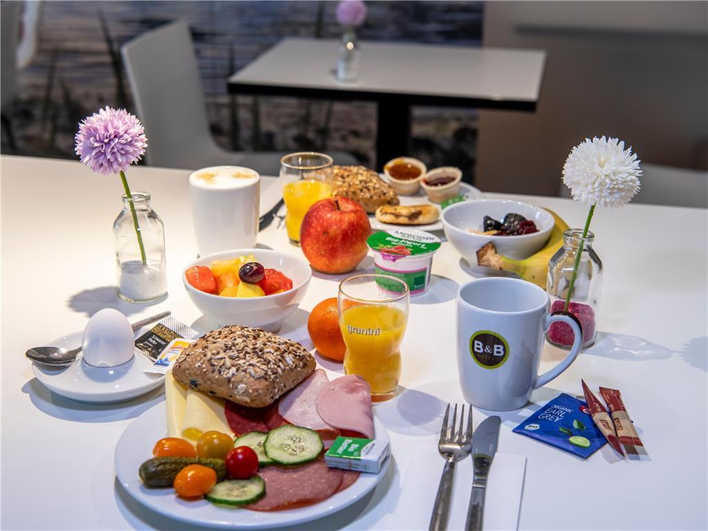B&B Hotel Muenchen-Messe Aschheim Restaurant foto